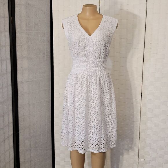 BRAND NEW RABBIT DESIGN LACE V-NECK CAP SLEEVE  ELASTIC WAISTLINES DRESS - Picture 4 of 15